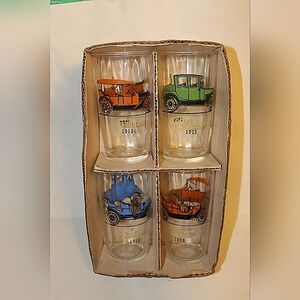 Vintage Hazel Atlas continental can co. antique car glasses, set of 4